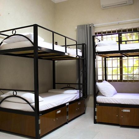 Gecko Hostel (Adults Only) 붕타우 외부 사진