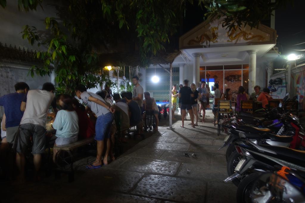 Gecko Hostel (Adults Only) 붕타우 외부 사진